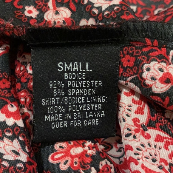 Halter Backless Dress - Picture 6 of 7